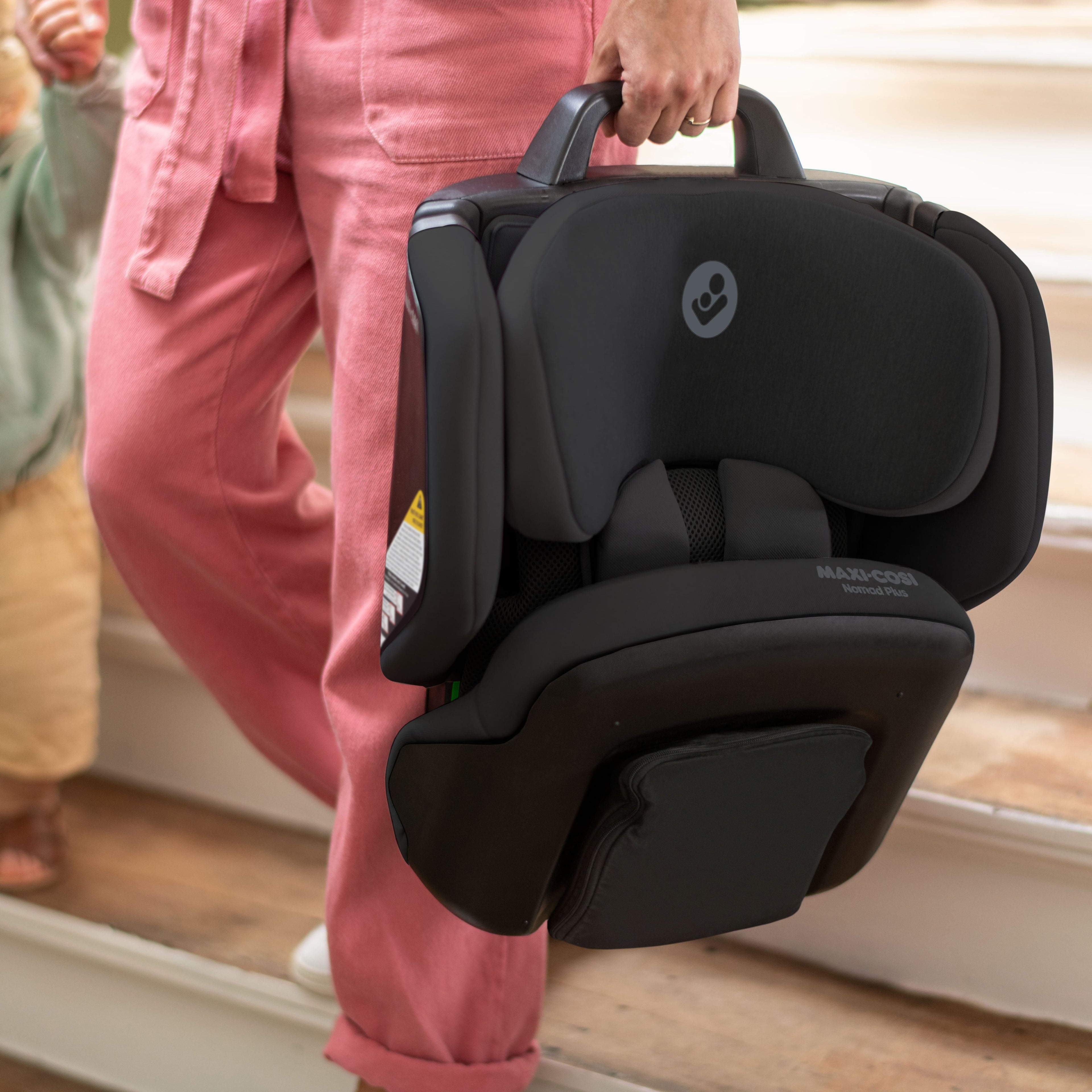 Nomad Plus Travel Car Seat